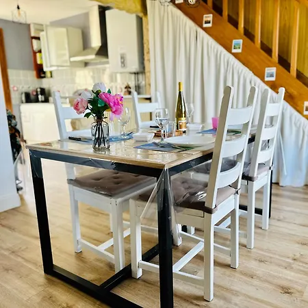 בית נופש Maison Le Chemin De Planches *